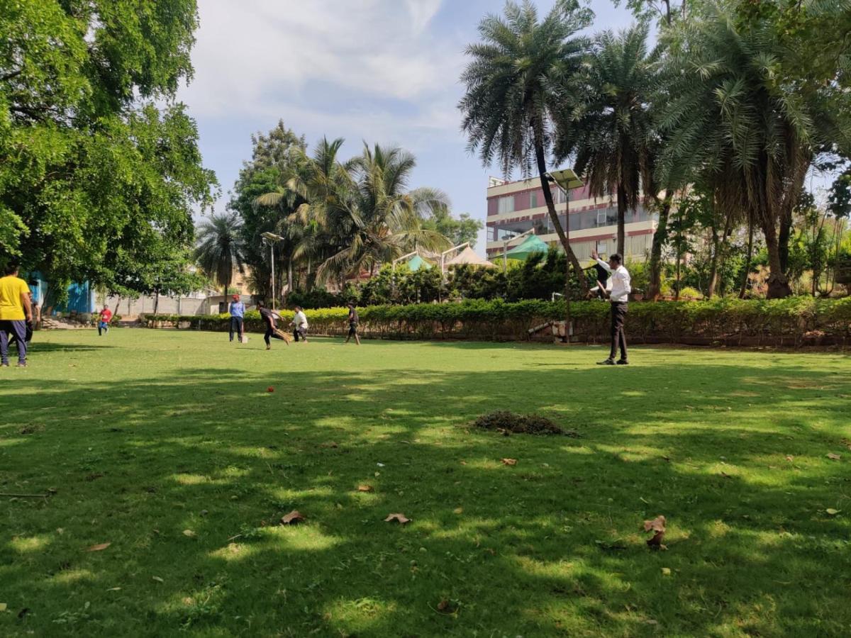 The Garden Asia Resort Bangalore Dış mekan fotoğraf